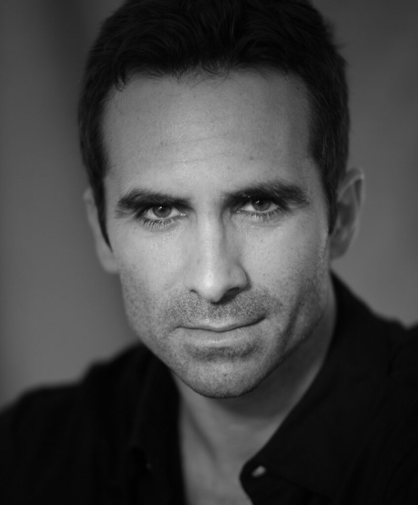 Nestor Carbonell Photo